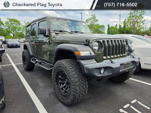 Used 2022 Jeep Wrangler Unlimited Sport image 3