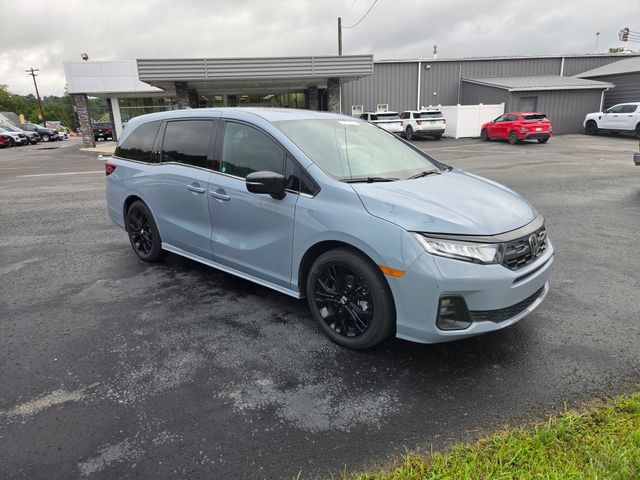 Used 2025 Honda Odyssey Sport-L image 2