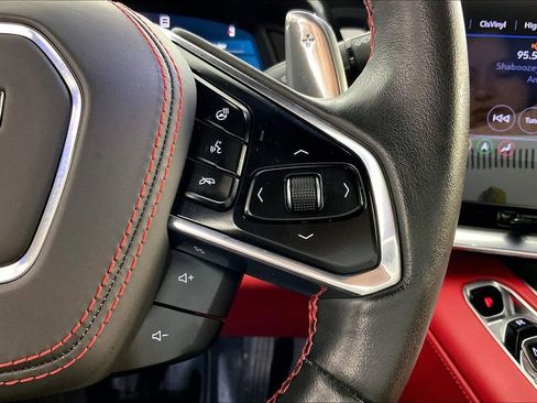 Used 2023 Chevrolet Corvette Stingray Premium Conv w/ Z51 Performance Package image 28