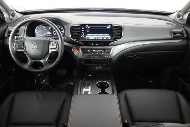 Used 2025 Honda Ridgeline RTL image 13
