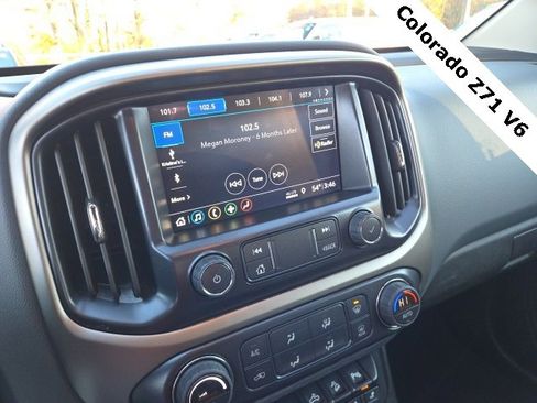 Used 2022 Chevrolet Colorado Z71 image 27