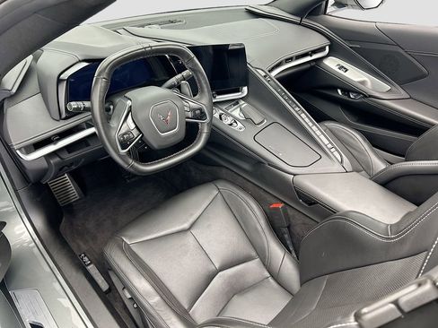 Used 2023 Chevrolet Corvette Stingray Coupe w/ 1LT RWD image 9