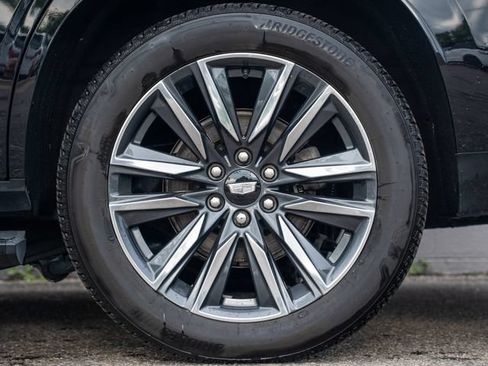 Used 2023 Cadillac Escalade Sport Platinum w/ Heavy-Duty Trailer Package AWD/4WD image 13