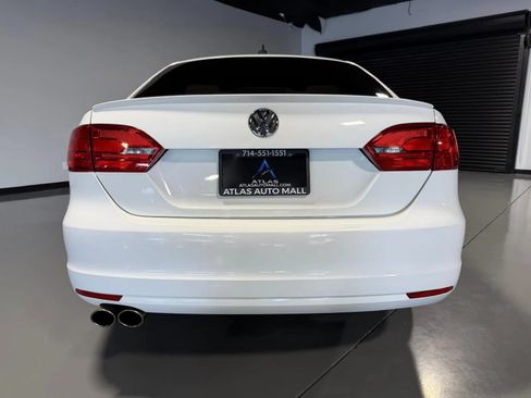 Used 2012 Volkswagen Jetta SE FWD image 5