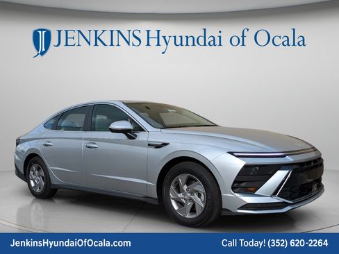 New 2026 Hyundai Sonata SE FWD image 1