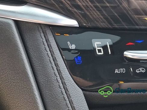 Certified 2024 Cadillac XT6 Premium Luxury AWD/4WD image 28