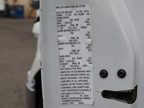 Used 2016 Ford F650 2WD Crew Cab Super Duty image 61
