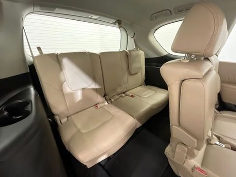 Used 2024 Nissan Armada SL AWD/4WD image 26