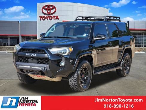Used 2023 Toyota 4Runner TRD Pro AWD/4WD image 4