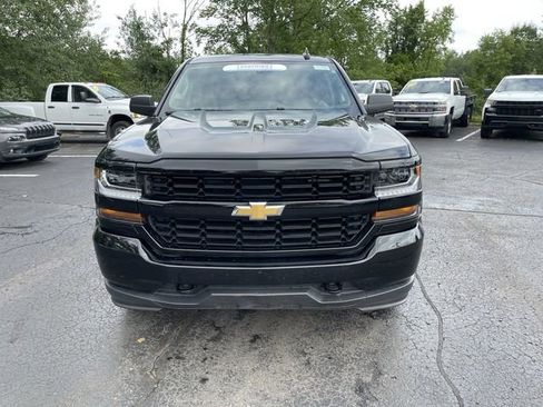 Used 2019 Chevrolet Silverado 1500 Custom w/ Custom Convenience Package image 35