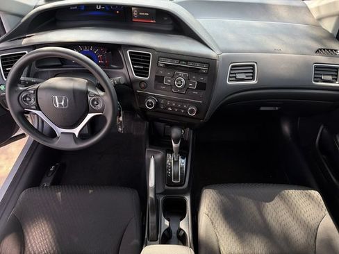 Used 2014 Honda Civic LX image 9
