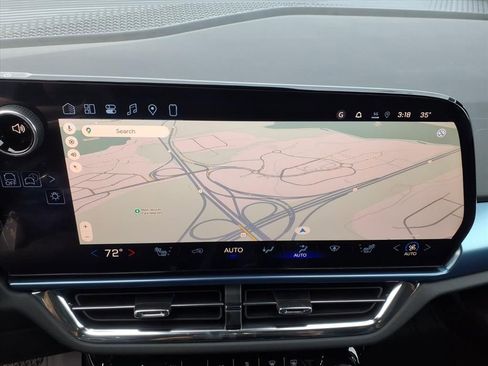 New 2026 Chevrolet Equinox EV LT image 23