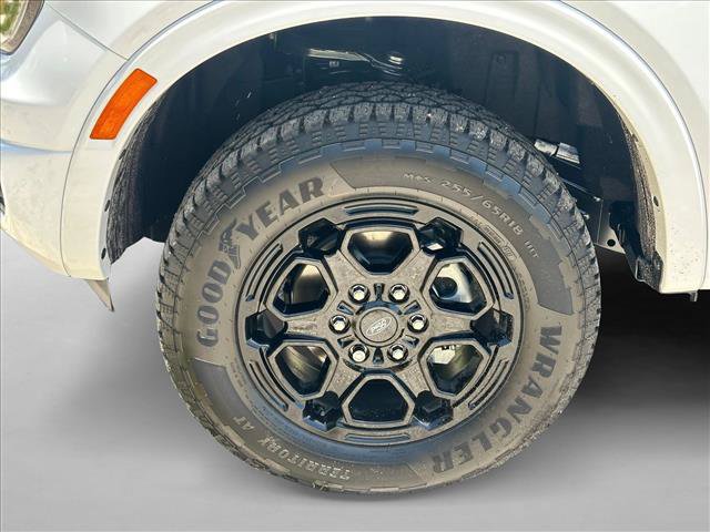 New 2026 Ford Ranger XLT w/ Black Appearance Package RWD image 10