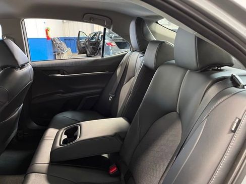 Used 2024 Toyota Camry XSE FWD image 17