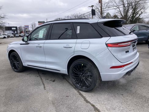 New 2025 Lincoln Corsair Reserve w/ Equipment Group 202A image 7