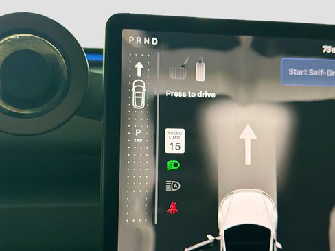 Used 2025 Tesla Model 3 Performance AWD/4WD image 25