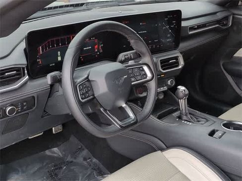 Used 2024 Ford Mustang GT Premium image 10