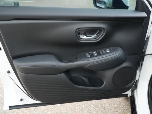 Used 2026 Honda HR-V EX-L image 13