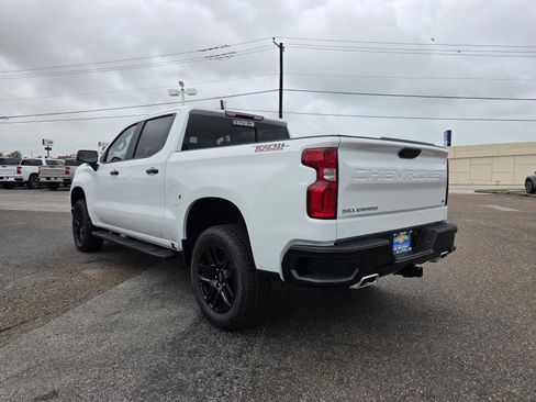 New 2026 Chevrolet Silverado 1500 LT Trail Boss w/ Convenience Package II AWD/4WD image 3