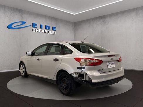 Used 2014 Ford Focus S FWD image 10