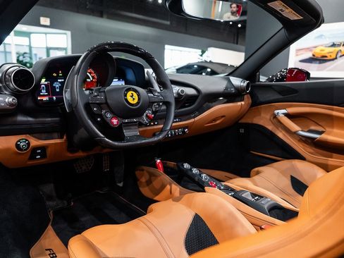 Certified 2022 Ferrari F8 Tributo image 25