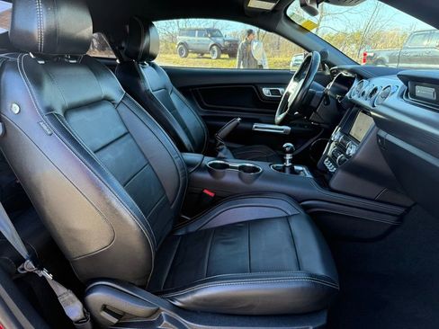 Used 2019 Ford Mustang GT Premium w/ GT Performance Package image 21