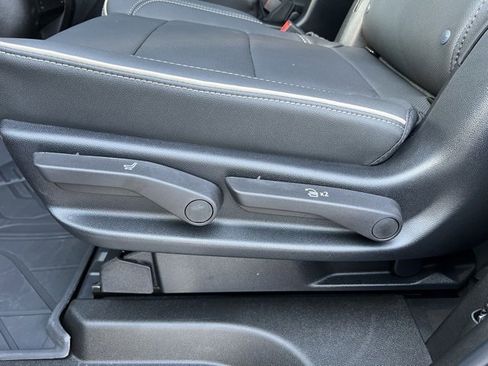 New 2025 Chevrolet Tahoe Premier w/ Sun And Tow Package image 24