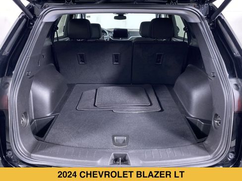 Certified 2024 Chevrolet Blazer LT w/ Convenience Package FWD image 13