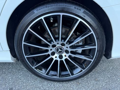 Used 2018 Mercedes-Benz C 300 Sedan image 29