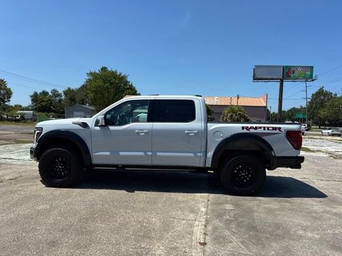 Used 2025 Ford F150 Raptor AWD/4WD image 6