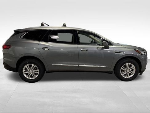 Used 2021 Buick Enclave Essence w/ Sound and Sites Package image 8