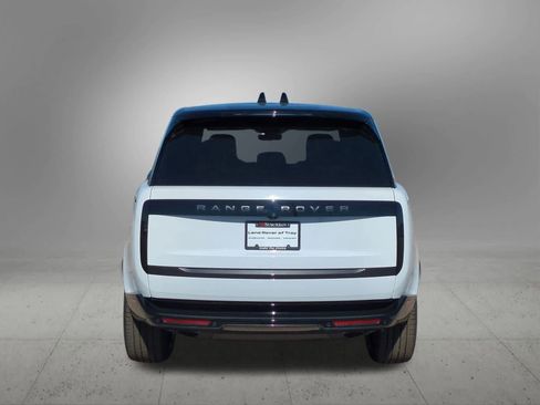 New 2025 Land Rover Range Rover SE image 5