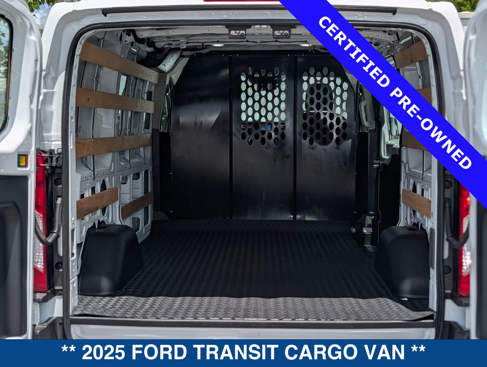 Certified 2025 Ford Transit 250 Low Roof w/ Exterior Upgrade Package RWD image 15