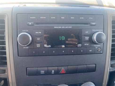 Used 2012 RAM 1500 Express RWD image 7
