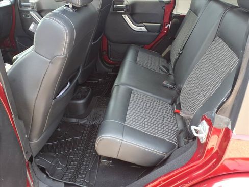 Used 2012 Jeep Wrangler Unlimited Sport AWD/4WD image 13