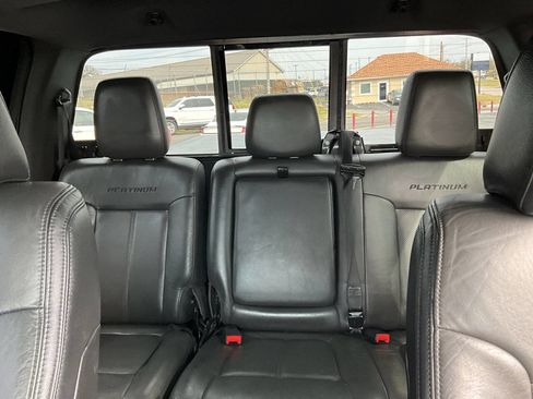 Used 2013 Ford F250 Platinum w/ FX4 Off Road Pkg image 10