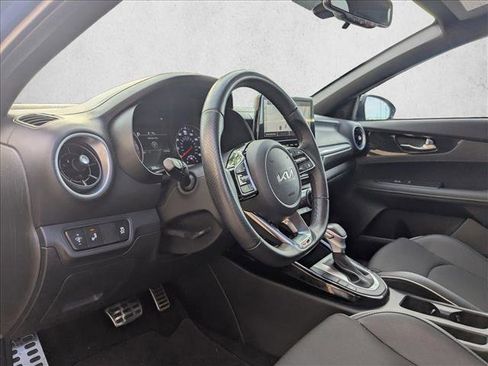 Used 2024 Kia Forte GT-Line image 10