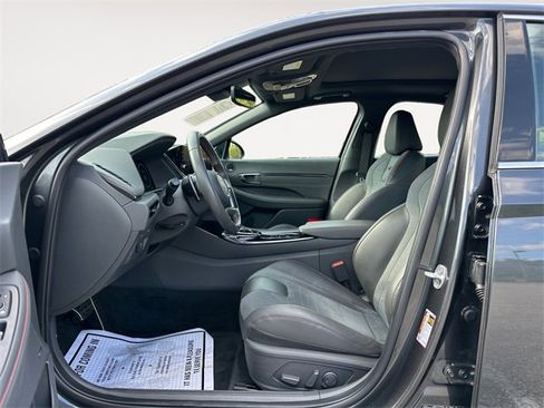 Used 2022 Hyundai Sonata N Line image 9