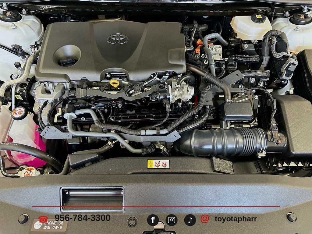 Used 2025 Toyota Camry LE w/ Convenience Package FWD image 27