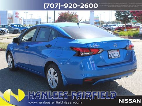 Used 2024 Nissan Versa S w/ Trunk Package FWD image 9