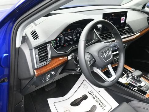 Used 2023 Audi Q5 e Prestige w/ Prestige Package AWD/4WD image 14
