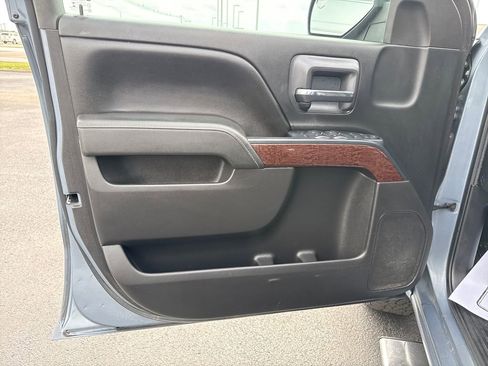 Used 2016 GMC Sierra 1500 SLE w/ SLE Value Package image 12