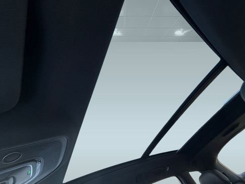 Certified 2025 Audi Q7 2.0T Premium w/ Convenience Package image 16