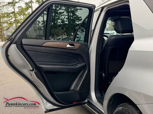 Used 2016 Mercedes-Benz GLE 350 4MATIC image 22