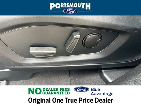 Used 2024 Ford Explorer XLT w/ Equipment Group 202A image 25