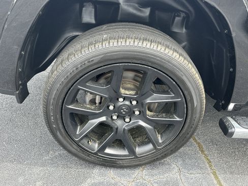 Used 2022 RAM 1500 Laramie image 23