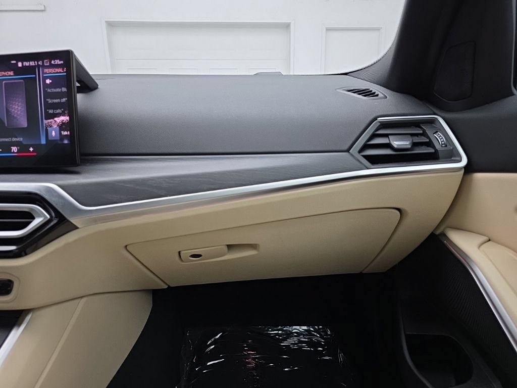 Used 2023 BMW 330i xDrive Sedan w/ Driving Assistance Package AWD/4WD image 45