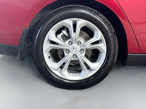 Used 2025 Honda Accord LX image 33
