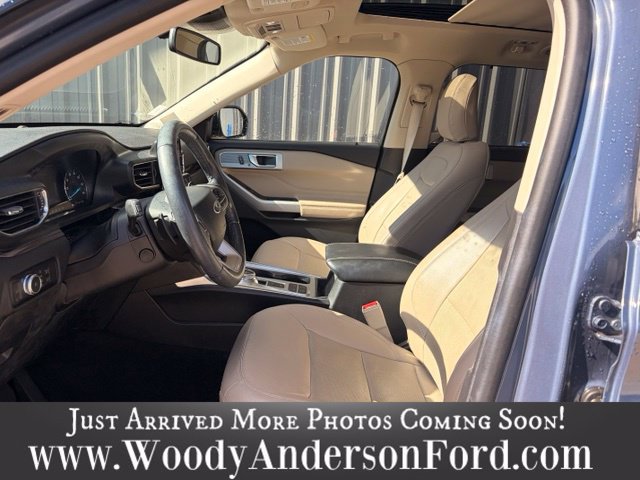Used 2021 Ford Explorer Limited w/ Equipment Group 301A RWD image 11