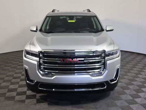 Used 2020 GMC Acadia SLT w/ Driver Alert Package II FWD image 8